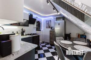 2-к квартира, вторичка, 37м2, 3/3 этаж