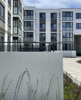 3-к квартира, вторичка, 92м2, 1/4 этаж