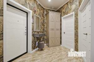 2-к квартира, вторичка, 72м2, 2/5 этаж