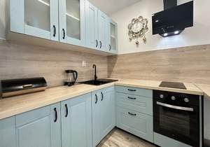 Студия квартира, вторичка, 33м2, 3/9 этаж