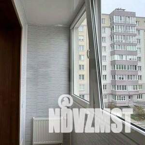 Студия квартира, вторичка, 64м2, 4/10 этаж