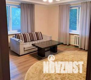2-к квартира, вторичка, 64м2, 3/5 этаж