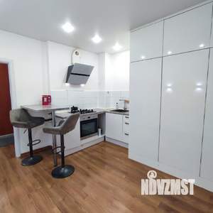 2-к квартира, вторичка, 63м2, 8/9 этаж