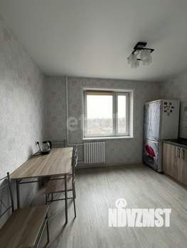 1-к квартира, вторичка, 38м2, 4/10 этаж