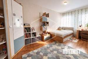 3-к квартира, вторичка, 70м2, 6/6 этаж