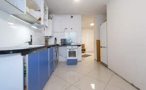 2-к квартира, вторичка, 53м2, 1/3 этаж