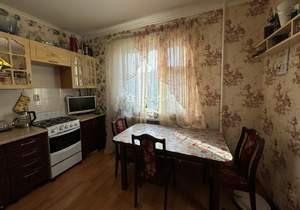 2-к квартира, вторичка, 56м2, 8/10 этаж