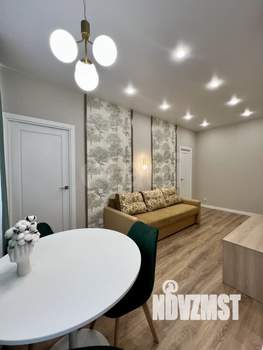 2-к квартира, вторичка, 38м2, 1/5 этаж