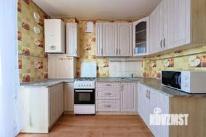 3-к квартира, вторичка, 75м2, 3/3 этаж