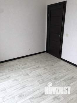 2-к квартира, вторичка, 64м2, 9/9 этаж