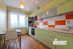 3-к квартира, вторичка, 74м2, 2/17 этаж