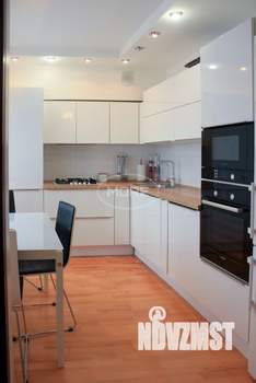 3-к квартира, вторичка, 82м2, 3/10 этаж