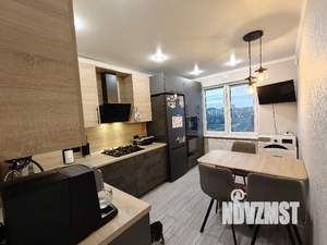 2-к квартира, вторичка, 57м2, 8/9 этаж