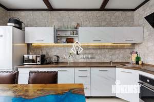 3-к квартира, вторичка, 88м2, 11/17 этаж