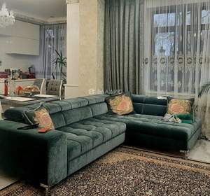3-к квартира, вторичка, 110м2, 1/4 этаж