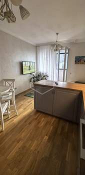 2-к квартира, вторичка, 64м2, 8/12 этаж