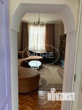 2-к квартира, вторичка, 55м2, 1/2 этаж