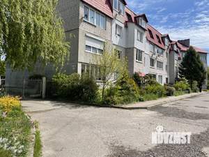3-к квартира, вторичка, 102м2, 1/4 этаж