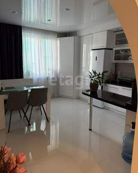 2-к квартира, вторичка, 66м2, 4/9 этаж