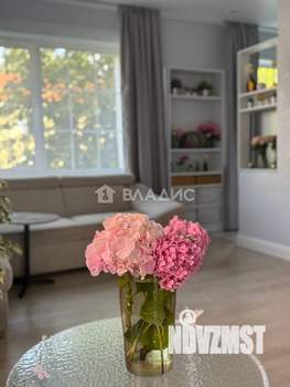 3-к квартира, вторичка, 58м2, 2/4 этаж