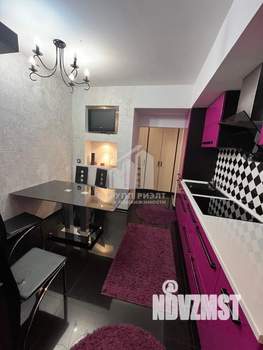 2-к квартира, вторичка, 61м2, 1/9 этаж