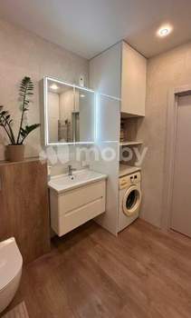 2-к квартира, вторичка, 81м2, 8/8 этаж