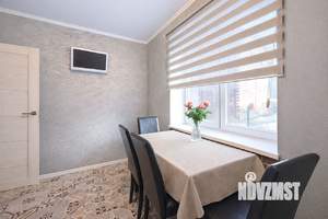 2-к квартира, вторичка, 60м2, 1/8 этаж