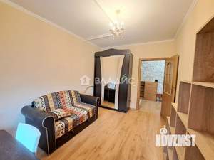 2-к квартира, вторичка, 63м2, 2/10 этаж