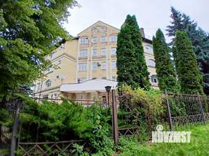 4-к квартира, вторичка, 146м2, 2/5 этаж