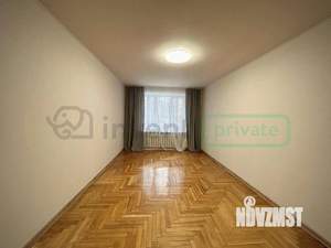 4-к квартира, вторичка, 102м2, 1/5 этаж