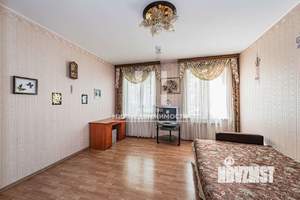 3-к квартира, вторичка, 90м2, 1/3 этаж