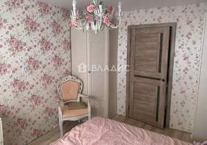 4-к квартира, вторичка, 63м2, 3/5 этаж