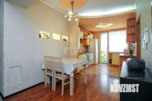 2-к квартира, вторичка, 68м2, 3/5 этаж