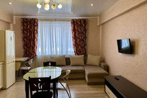 2-к квартира, вторичка, 52м2, 1/9 этаж