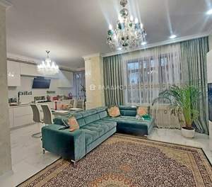 3-к квартира, вторичка, 110м2, 1/4 этаж