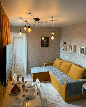 2-к квартира, вторичка, 42м2, 5/5 этаж