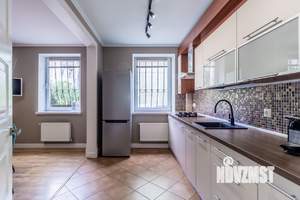 2-к квартира, вторичка, 73м2, 1/4 этаж