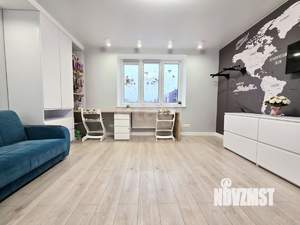 2-к квартира, вторичка, 67м2, 8/9 этаж