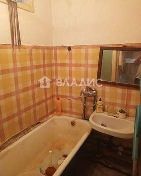 3-к квартира, вторичка, 60м2, 5/5 этаж