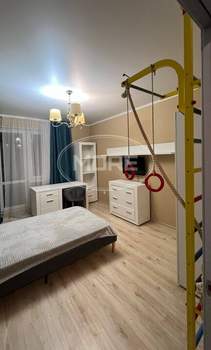 3-к квартира, вторичка, 74м2, 5/10 этаж