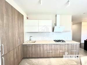 2-к квартира, вторичка, 63м2, 3/4 этаж