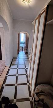 2-к квартира, вторичка, 46м2, 1/4 этаж