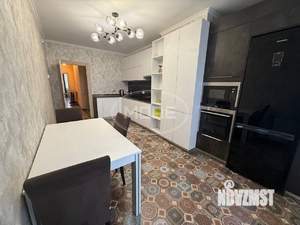 3-к квартира, вторичка, 110м2, 6/15 этаж