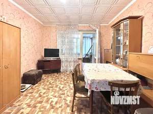 2-к квартира, вторичка, 37м2, 1/5 этаж