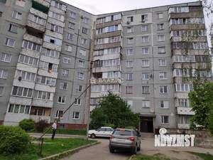 4-к квартира, вторичка, 82м2, 1/9 этаж