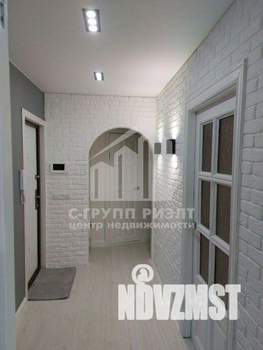 2-к квартира, вторичка, 53м2, 2/5 этаж