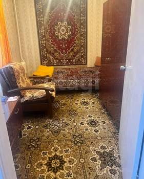 4-к квартира, вторичка, 62м2, 1/5 этаж