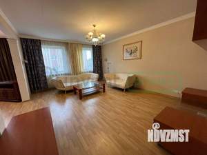2-к квартира, вторичка, 74м2, 2/4 этаж