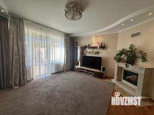 4-к квартира, вторичка, 170м2, 1/3 этаж