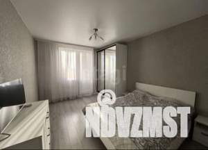 2-к квартира, вторичка, 63м2, 13/16 этаж